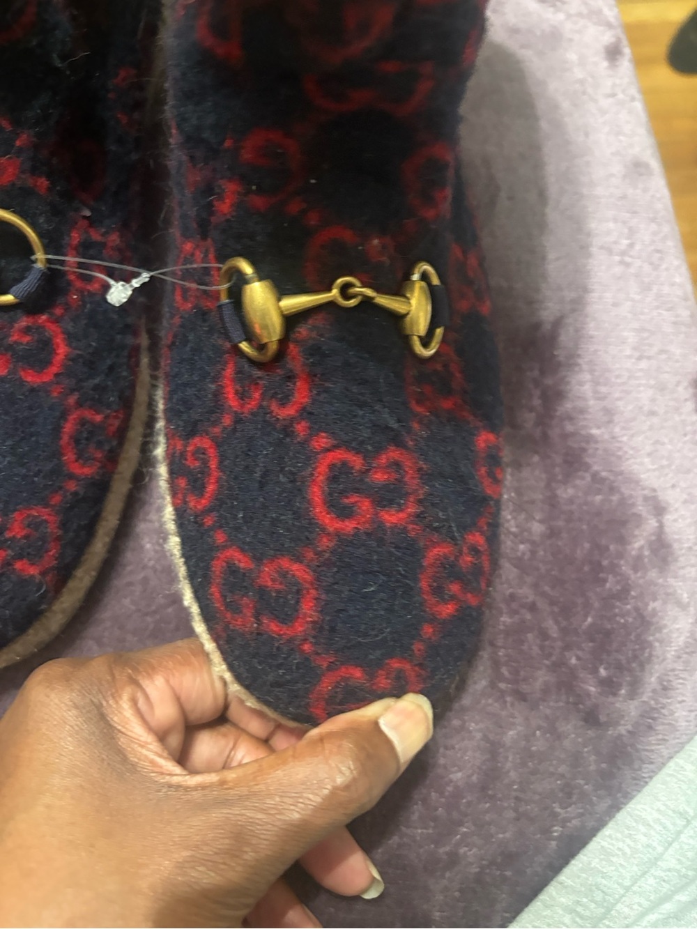 Gucci Navy & Red Wool Slip-On Boots with Cream Shearling Trim - Picture 10 of 14